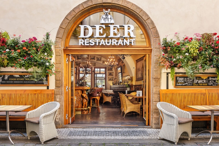 DEER Restaurant